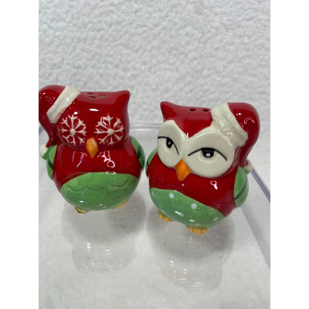 Pfaltzgraff Holiday Owls‎ Salt and Pepper Shakers Christmas